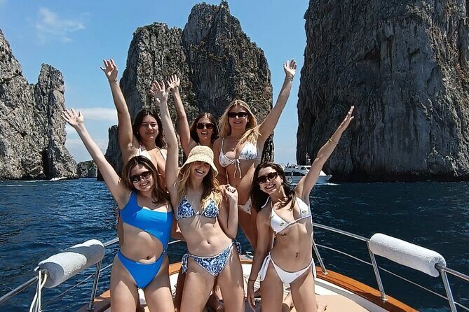 Boat Tour of the Caves on the Island of Capri - What the Tour Includes and How It Works