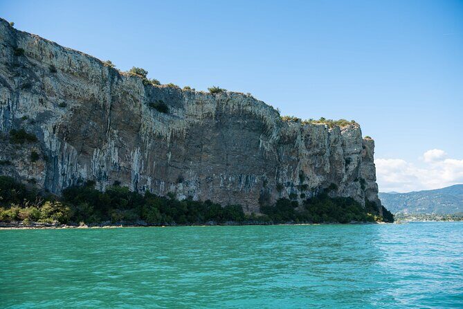 Boat Tour of the Islands of Lake Garda with Aperitif - Who Should Consider This Tour?