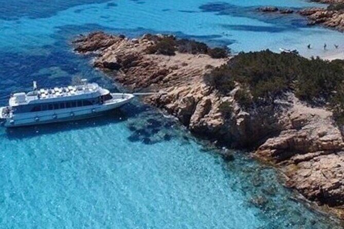 Boat tour of the La Maddalena Archipelago - Is It Worth the Price?