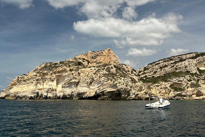 Boat tour the devil's saddle,snorkeling,prosecco and lots of sun - FAQ