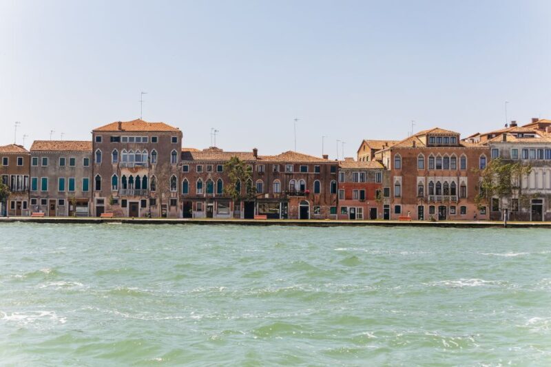 Boat Trip: Glimpse of Murano, Torcello & Burano Islands - Who Should Consider This Tour?