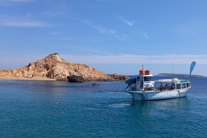 Boat trip through the coves of northern Menorca from Fornells - The Highlights: Stops and Activities