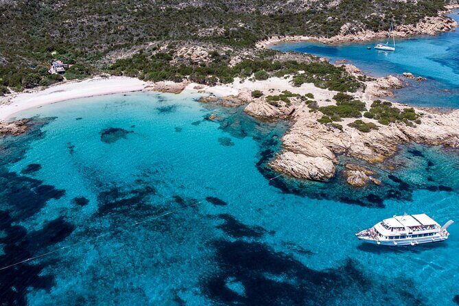 Boat trips La Maddalena Archipelago - Departure from La Maddalena - Key Points