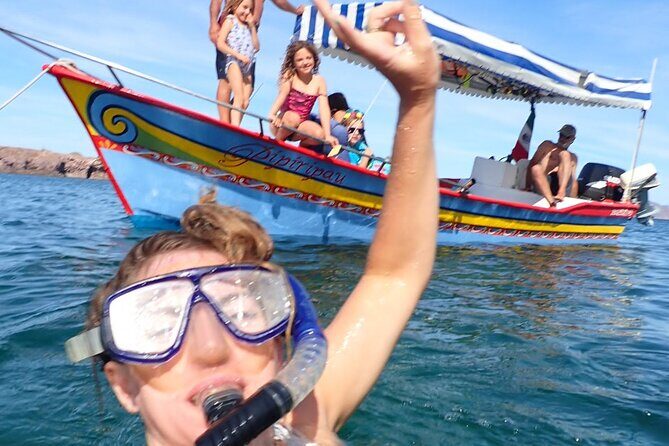 Boating along the coastline of San Carlos with a Marine Biologist - An In-Depth Look at the San Carlos Coastline Boat Tour