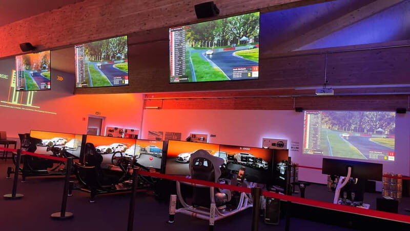 Böblingen: Unique Racing Simulation Experience - An In-Depth Look at the Virtual Racing Lounge Experience