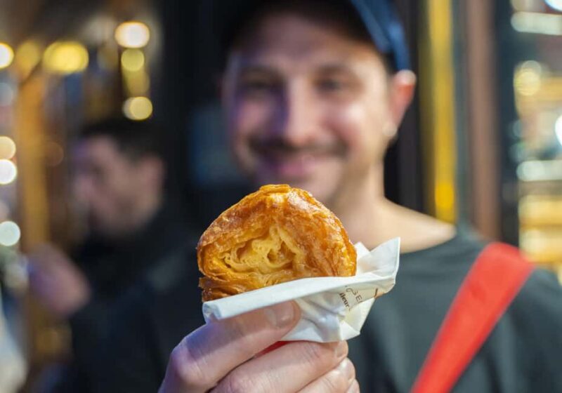 Boho Nights in Paris: A Magical Evening Tour - Key Points