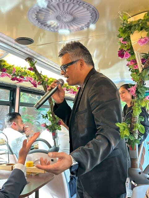 Bollywood Night Bus with Optional Live Singer - The Experience: Atmosphere and Group Dynamics