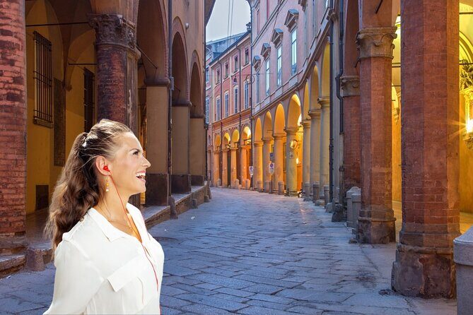 Bologna: City Walk with Audio Guide in 7 Languages on your Phone - Key Points