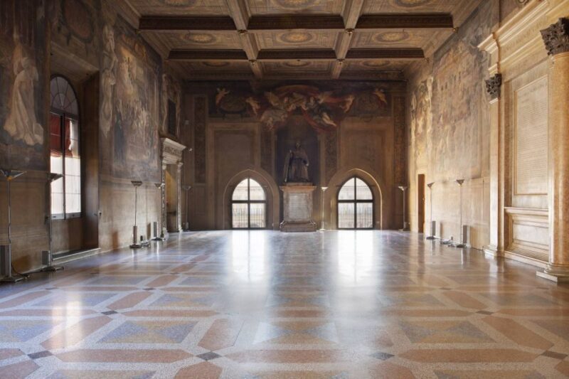 Bologna: Clock Tower Audio Guide and Food Tasting - What the Tour Entails