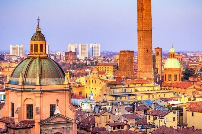 Bologna Highlights Private Walking Tour With A Guide - Exploring Bologna with a Private Walking Tour