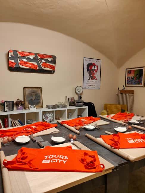 Bologna: Pasta Cooking Class, Ragu, Spritz, Wine & Gelato - Price and Overall Value