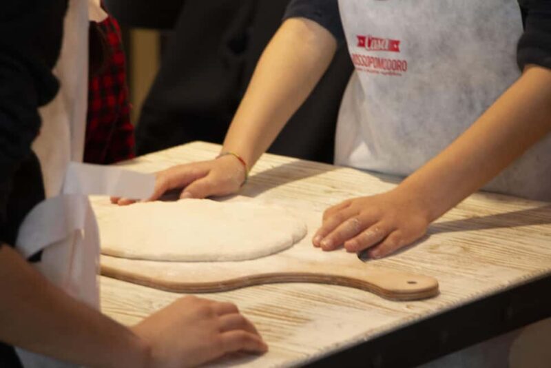 Bologna: pizza makers for a day - What to Expect from the Pizza Making Tour