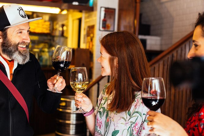 Bologna Private Food Tour with 6 or 10 Tastings - Wine and drinks: when it’s strong, it really sings