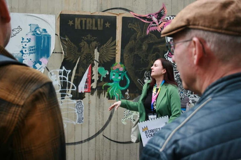 Bonn Old Town: Street Art and Graffiti Tour - What the Critics Say