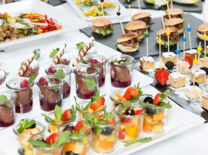Bonn: Sunday Brunch Buffet with Cologne live music - Practical Tips for a Great Experience