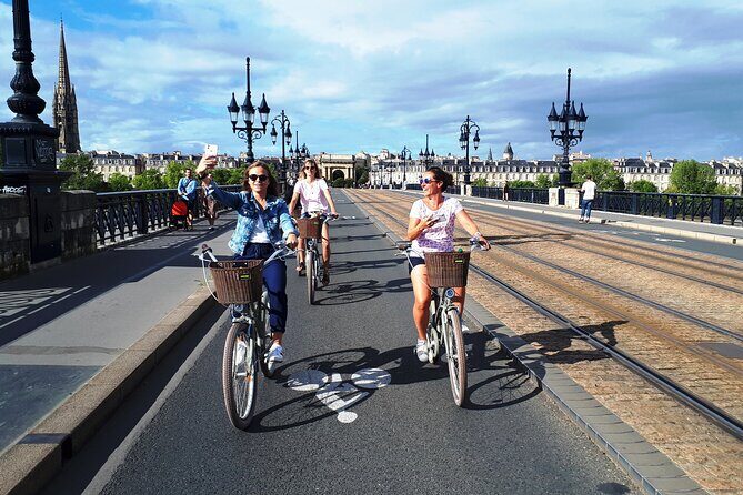 Bordeaux bike tour "The Best of Bordeaux" - What to Expect from the Bordeaux Bike Tour