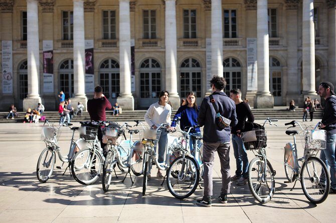 "Bordeaux by bicycle: a 3-hour tour immersive experience" - FAQ