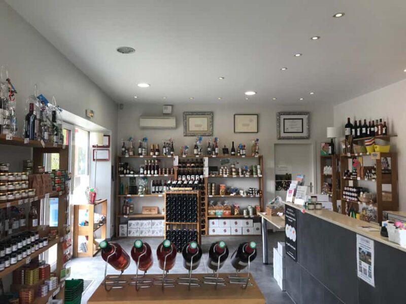 Bordeaux: Château Saint Ahon classic tour - Bordeaux: Château Saint Ahon Classic Tour — A Friendly Look