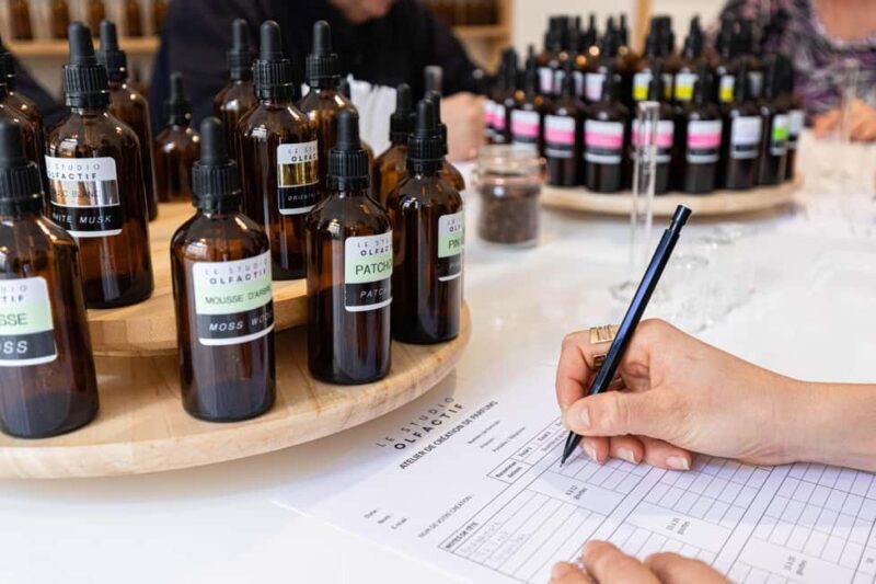 Bordeaux City Center : Perfume Creation Workshop 2h30 - The Final Product and Takeaway