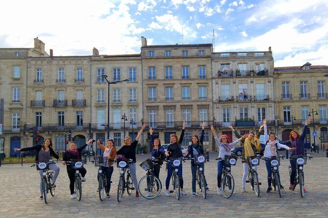 Bordeaux Essentials Sightseeing Bike Tour with a Local Guide - Why Travelers Rave About This Tour