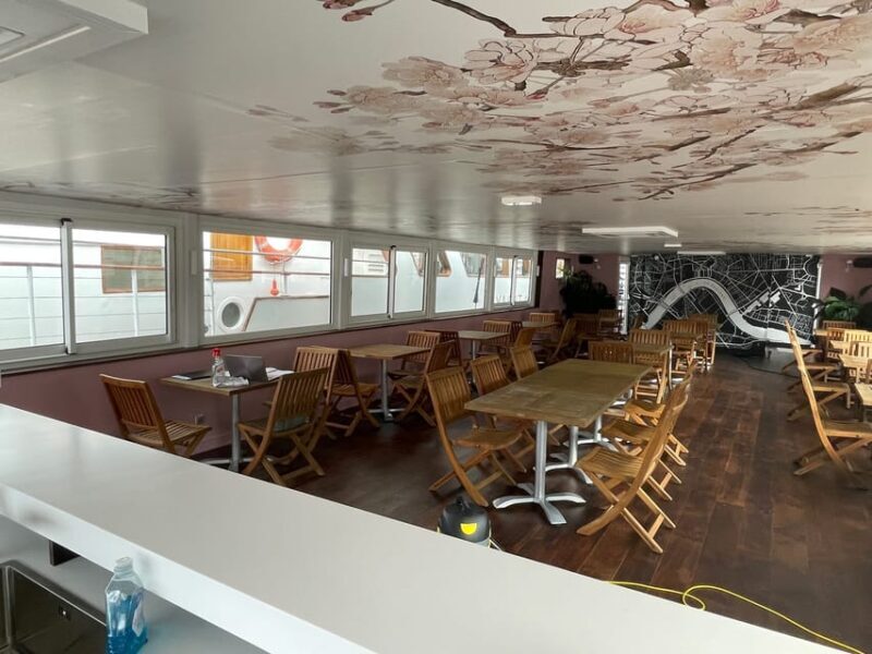 Bordeaux: Garonne River Yacht Cruise with Brunch - FAQ