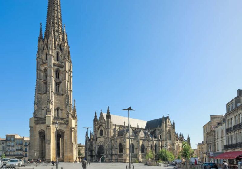 Bordeaux Medieval Tour: Explore Architecture and History - Key Points