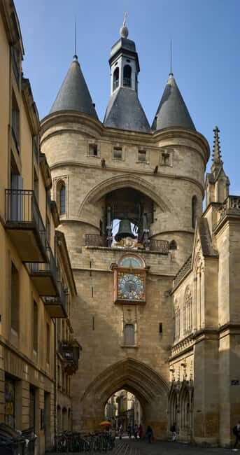 Bordeaux Medieval Tour: Explore Architecture and History - What Past Participants Say