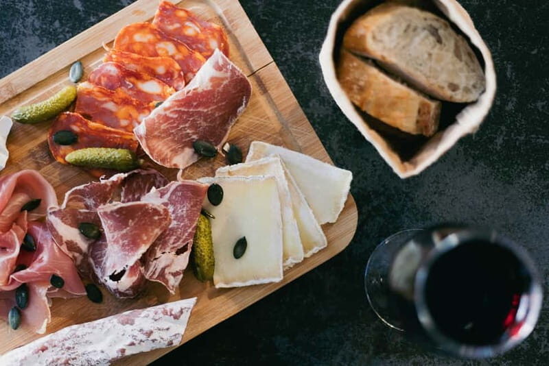 Bordeaux Night Walk ending with Wine and cheese Tasting - Key Points