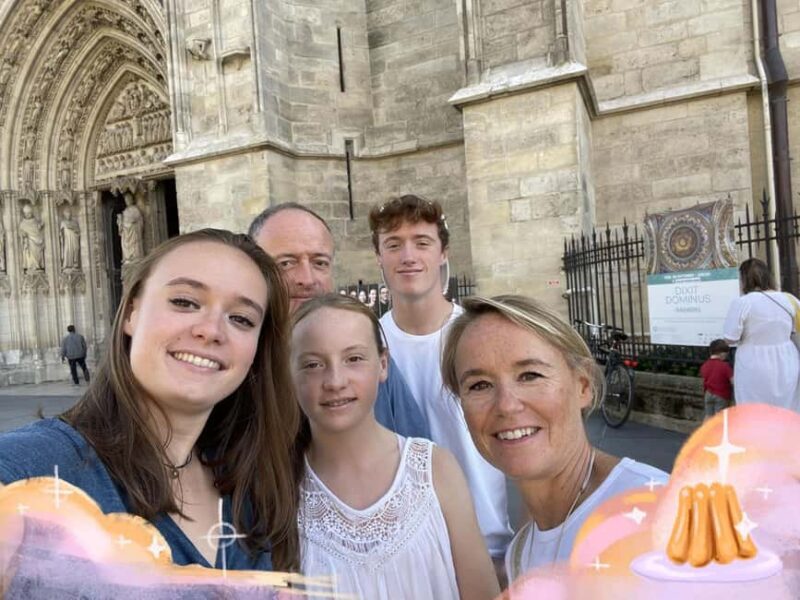 Bordeaux: Outdoor Escape Game - Le Canelé d'Or - What You Can Expect from the Tour