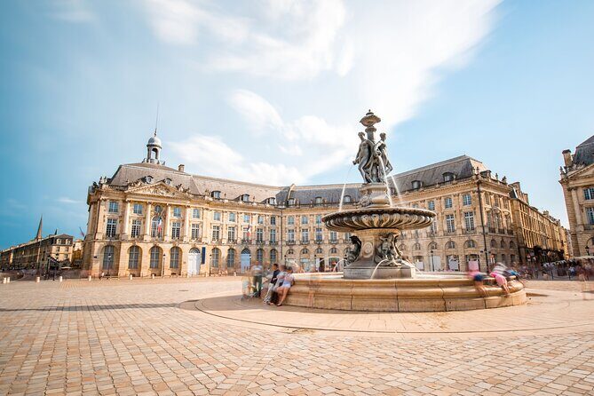 Bordeaux Private Custom Walking Tour With A Guide (Private Tour) - The Itinerary in Detail