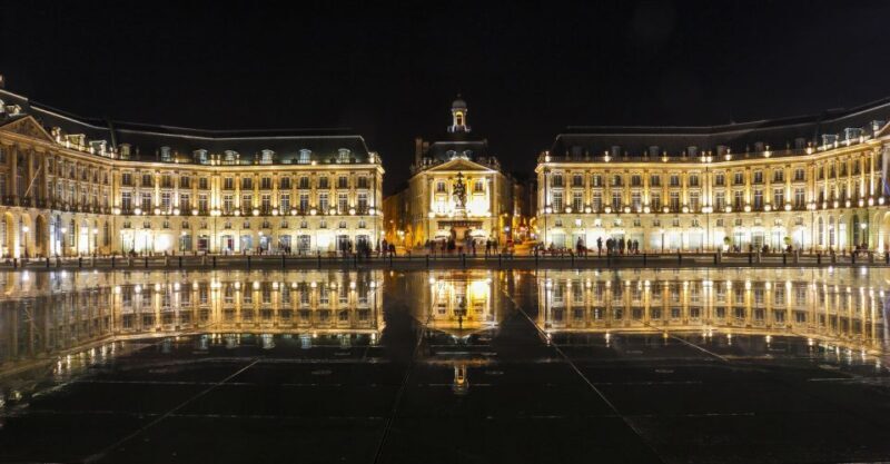 Bordeaux: Private Walking Tour with a Local - The Highlights of the Tour