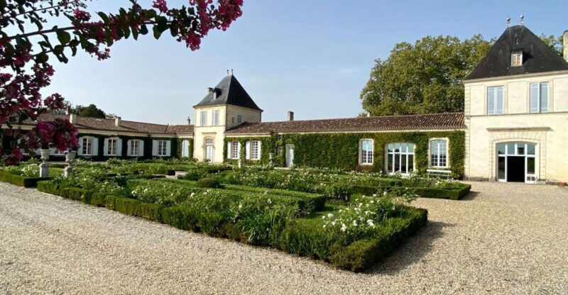 Bordeaux: Saint Emilion Village with Chateaus & Wine Tasting - Key Points