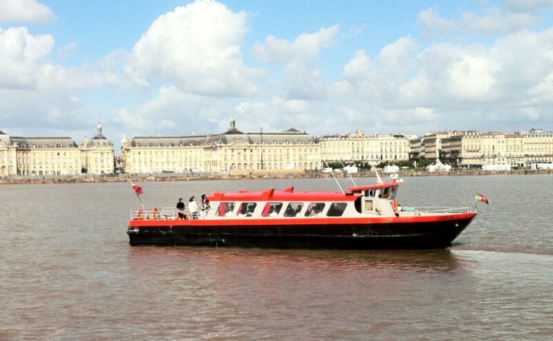 Bordeaux: Scenic River Cruise with Commentary and Canelés - FAQ