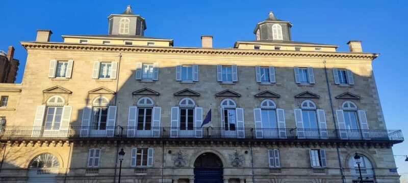 Bordeaux: Slave Trade Walking tour + Garonne Excursion - FAQ