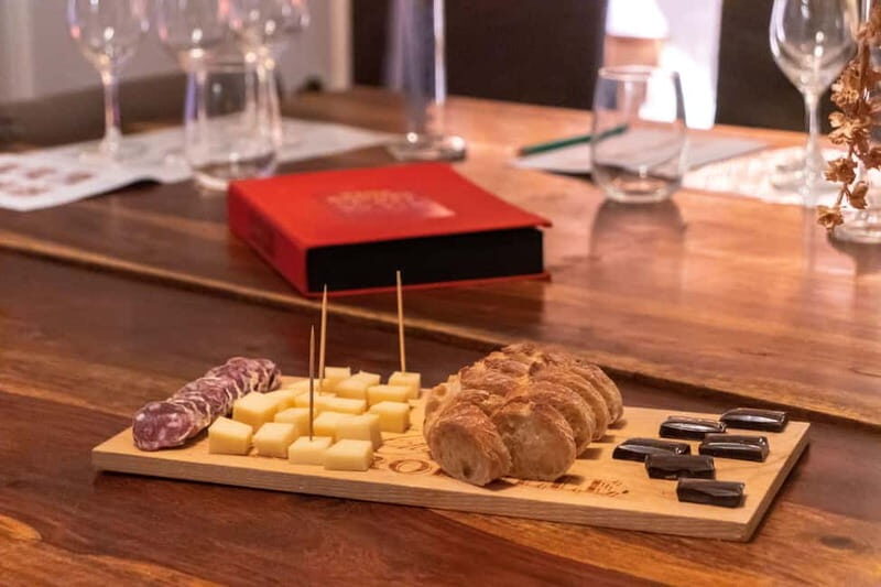 Bordeaux: Wine Tour with blending workshop full day - Who Should Consider This Tour?