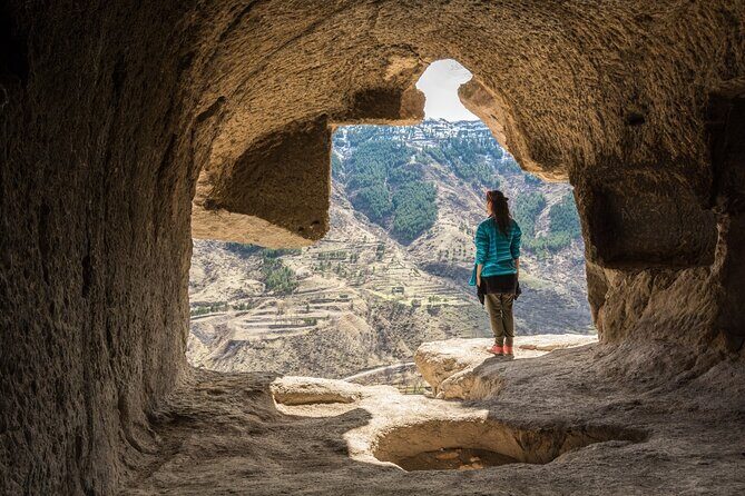 Borjomi - Vardzia 2-day tour - A Warm Welcome to Georgia’s Treasures