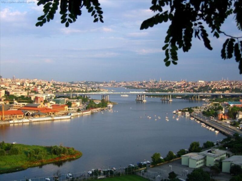 Bosphorus Boat Cruise & Two Continents Tour with Lunch - Who Should Consider This Tour?