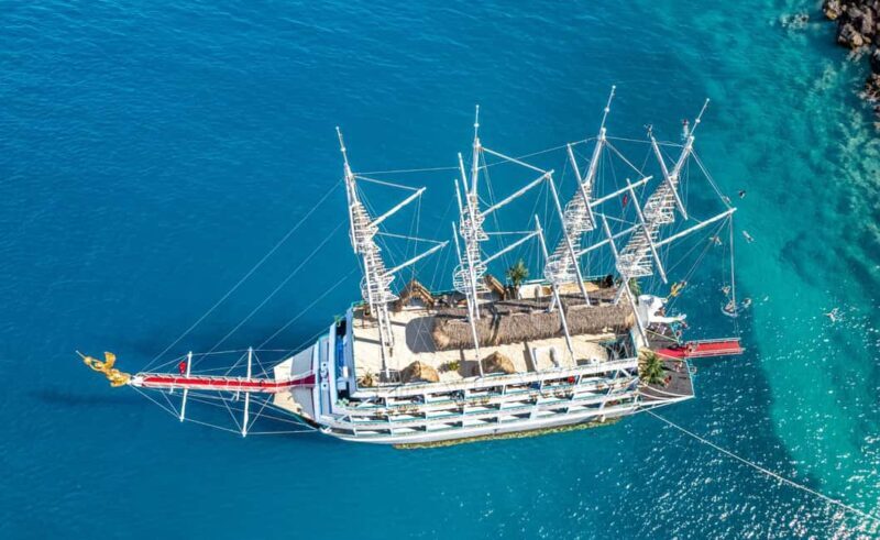 Bosphorus Cruise: Sunset & Night with Transfer & Soft Drinks - The Practical Side: Transfers, Duration, and Cost