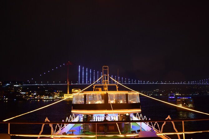 Bosphorus Dinner Cruise with Folk Dance and Live Performances - The Entertainment: A Cultural Feast