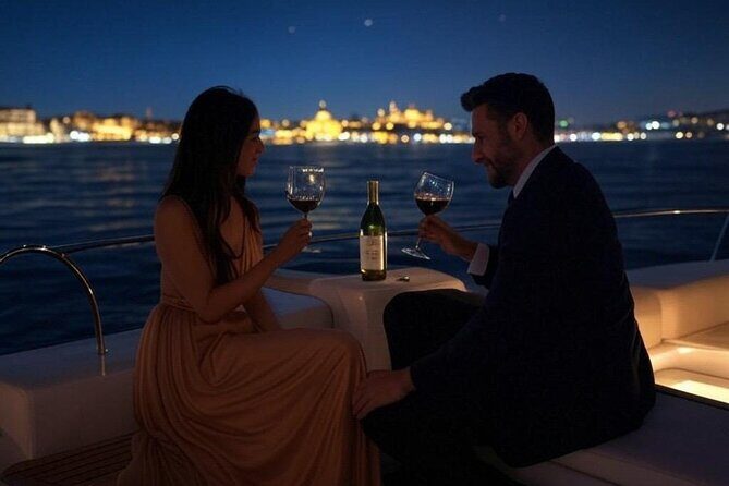 Bosphorus Night Yacht Cruise With Live Violinist - Key Points