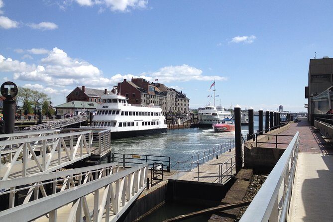 Boston Civic Center self-guided walking tour & scavenger hunt - Detailed Itinerary Breakdown