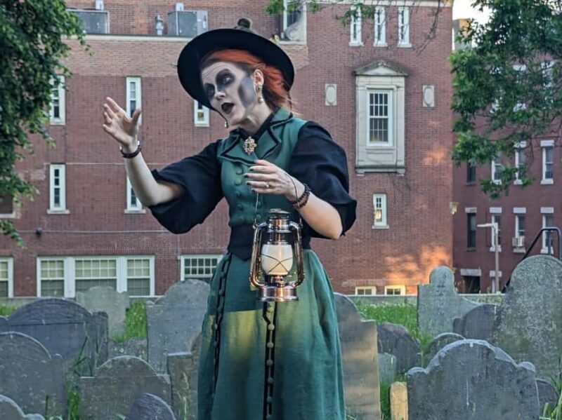 Boston: Ghosts & Gravestones Nightwalk Tour - Key Points