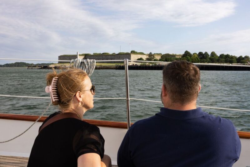 Boston: Harbor Champagne Sunset Sail from Rowes Wharf - Key Points