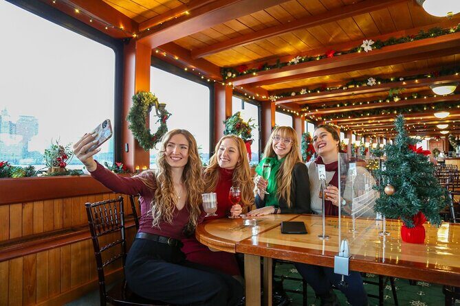 Boston Holiday Cocoa Cruise - FAQ