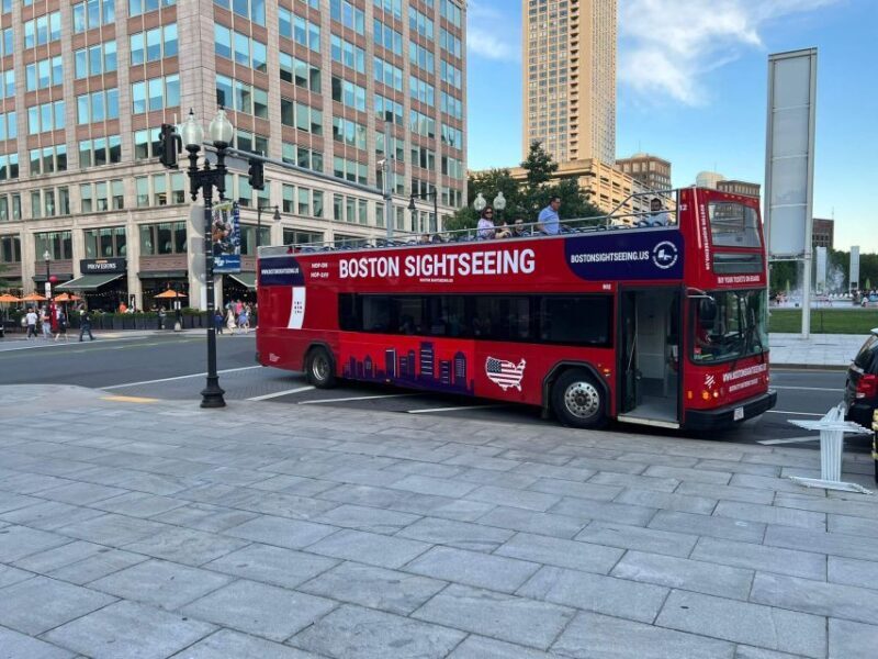 Boston: Hop-On Hop-Off Double-Decker Bus Sightseeing Tour - FAQ