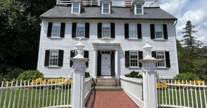 Boston: Salem by Boat  Witch Trials & Walking Tour - The Itinerary: What to Expect