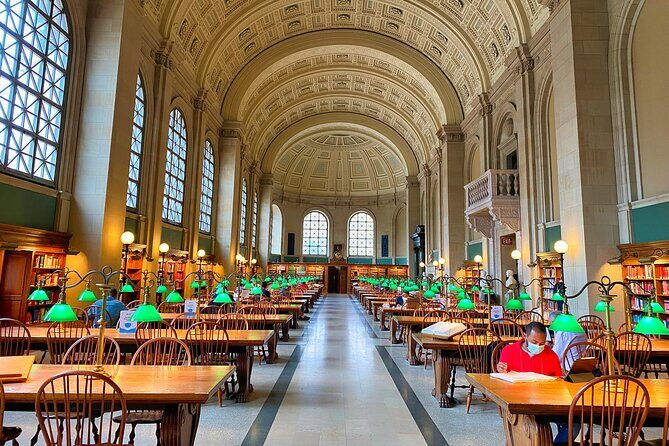 Boston's Architecture, History + Photo Walking Tour (SMALL Group) - Who Is This Tour Best For?