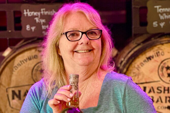 Bourbon & Blood: A Tennessee Whiskey History & Tasting Experience - The Practical Side: Pricing, Group Size, and Booking