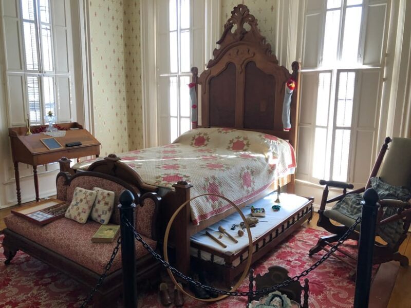 Bowling Green: Riverview at Hobson Grove Historic House - FAQ