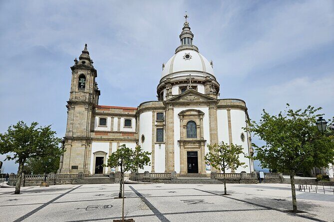 Braga and Guimarães from Porto with limited small group - Exploring Portugal’s Heart: Braga and Guimarães from Porto